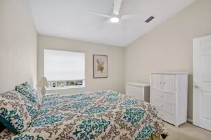 7910 Laina Ln, Boynton Beach, FL 33437 - Photo 38