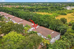 7910 Laina Ln, Boynton Beach, FL 33437 - Photo 38