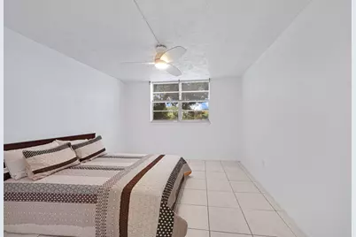 7100 NW 17th Street #220, Plantation, FL 33313 - Photo 12