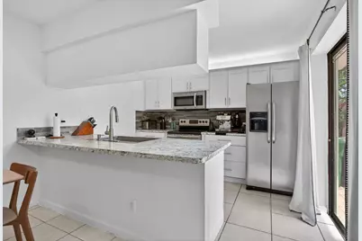 5408 NW 59th Place, Tamarac, FL 33319 - Photo 14