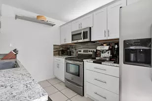 5408 NW 59th Pl, Tamarac, FL 33319 - Photo 18