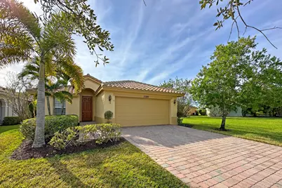 11329 SW Birch Tree Circle, Port Saint Lucie, FL 34987 - Photo 1