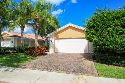 10882 SW Dardanelle Drive, Port Saint Lucie, FL 34987 - Photo 2