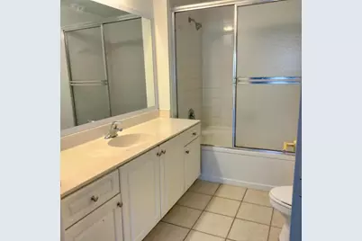 2803 Sarento Place #111, Palm Beach Gardens, FL 33410 - Photo 6