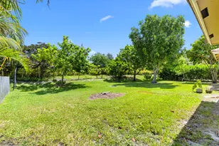 10555 Paso Fino Dr, Lake Worth, FL 33449 - Photo 4
