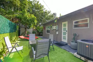1425 NE 26th Dr, Wilton Manors, FL 33334 - Photo 18