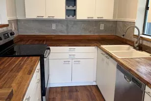 520 NE 58th St, Oakland Park, FL 33334 - Photo 1