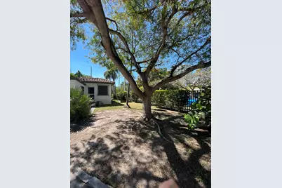 175 SW 25th Road, Miami, FL 33129 - Photo 2