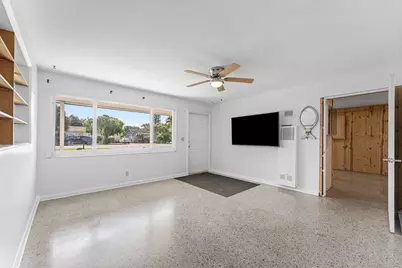 707 S Broadway, Lantana, FL 33462 - Photo 4
