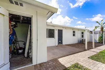707 S Broadway, Lantana, FL 33462 - Photo 18