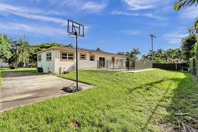 30 NE 139th Street, Miami, FL 33161 - Photo 52