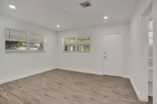 30 NE 139th St, Miami, FL 33161 - Photo 22