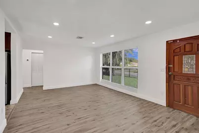 30 NE 139th Street, Miami, FL 33161 - Photo 12