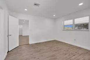 30 NE 139th St, Miami, FL 33161 - Photo 26