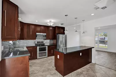 30 NE 139th Street, Miami, FL 33161 - Photo 18