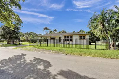 30 NE 139th Street, Miami, FL 33161 - Photo 60
