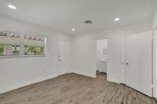 30 NE 139th St, Miami, FL 33161 - Photo 24