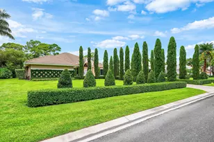 1697 Mayacoo Lakes Blvd, West Palm Beach, FL 33411 - Photo 2