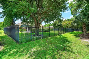 1697 Mayacoo Lakes Blvd, West Palm Beach, FL 33411 - Photo 56