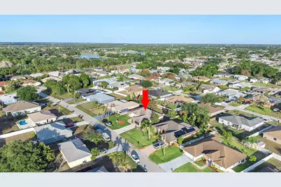 534 SW Halifax Avenue, Port Saint Lucie, FL 34953 - Photo 30