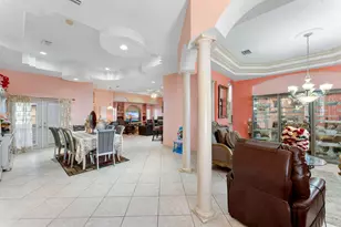 534 SW Halifax Ave, Port Saint Lucie, FL 34953 - Photo 12