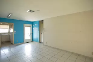 2545 Dudley Dr W, West Palm Beach, FL 33415 - Photo 22