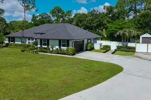 17767 Mellen Ln, Jupiter, FL 33478 - Photo 2
