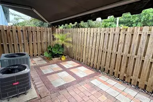 1460 NE 18th St, Fort Lauderdale, FL 33305 - Photo 22