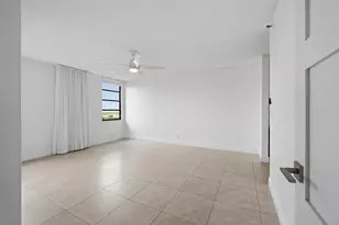 2215 Cypress Island Dr, Pompano Beach, FL 33069 - Photo 14