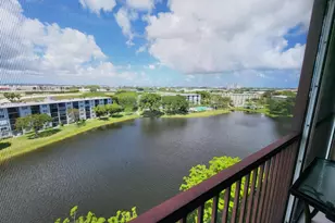 2215 Cypress Island Dr, Pompano Beach, FL 33069 - Photo 12