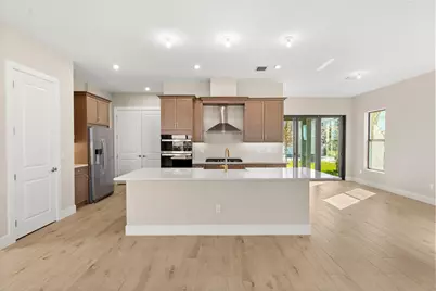 690 SW Backus Lane, Palm City, FL 34990 - Photo 2