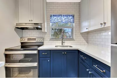 638 Snug Harbor Drive #E11, Boynton Beach, FL 33435 - Photo 16