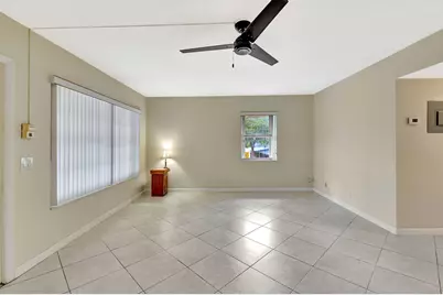 638 Snug Harbor Drive #E11, Boynton Beach, FL 33435 - Photo 10