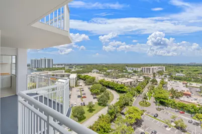 18011 Biscayne Boulevard #1704-1, Aventura, FL 33160 - Photo 24