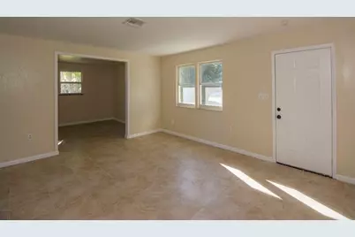 8604 Brookline Avenue, Fort Pierce, FL 34951 - Photo 10