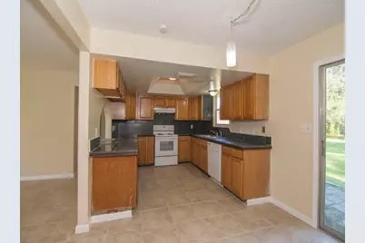 8604 Brookline Avenue, Fort Pierce, FL 34951 - Photo 6