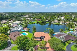 9410 Sea Turtle Manor, Plantation, FL 33324 - Photo 12