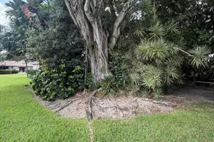 608 Northshore Dr, Deerfield Beach, FL 33442 - Photo 28