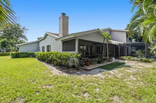 608 Northshore Dr, Deerfield Beach, FL 33442 - Photo 22