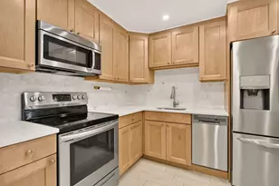 3520 Oaks Way, Pompano Beach, FL 33069 - Photo 6