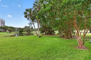 3520 Oaks Way, Pompano Beach, FL 33069 - Photo 44