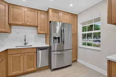 3520 Oaks Way #110, Pompano Beach, FL 33069 - Photo 8