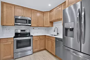 3520 Oaks Way, Pompano Beach, FL 33069 - Photo 10