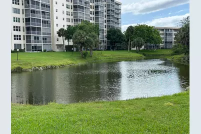 3520 Oaks Way #110, Pompano Beach, FL 33069 - Photo 44