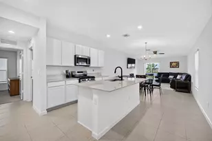 5876 NW Sweetwood Dr, Port Saint Lucie, FL 34987 - Photo 4