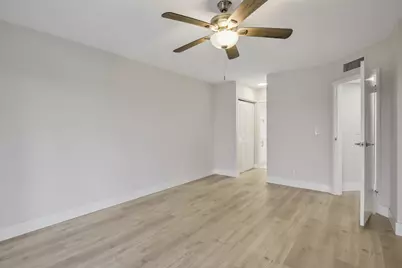 3590 Via Poinciana #501, Lake Worth, FL 33467 - Photo 12