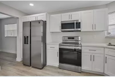 3590 Via Poinciana #501, Lake Worth, FL 33467 - Photo 2