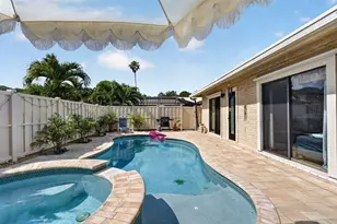 5378 Eagle Lake Dr, Palm Beach Gardens, FL 33418 - Photo 8