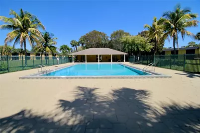 316 Meadows Circle #316, Boynton Beach, FL 33436 - Photo 10