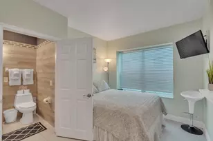 324 Indiana St, Hollywood, FL 33019 - Photo 20